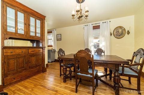 1004 Putnam St, Wakefield, MI 49968 photo 5