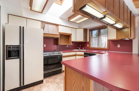 609 E Carpenter St, Midland, MI 48640 photo 10