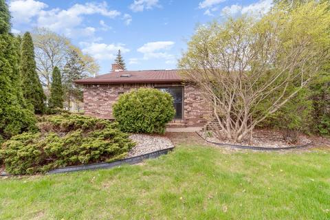 609 E Carpenter St, Midland, MI 48640 photo 24