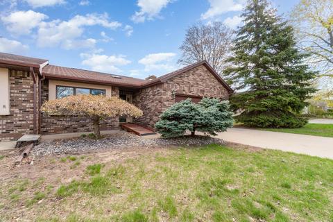 609 E Carpenter St, Midland, MI 48640 photo 2