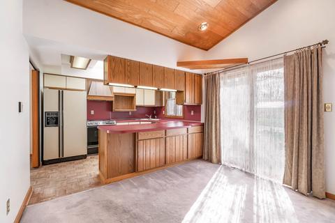 609 E Carpenter St, Midland, MI 48640 photo 8