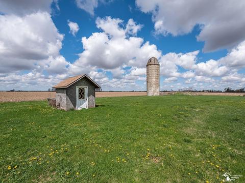 6267 Far Rd, Dundee, MI 48131 photo 30