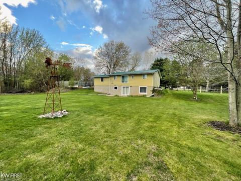 8044 N State Rd, Davison, MI 48423 photo 2