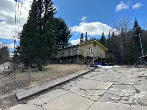 423 S Brook St, Michigamme, MI 49861
