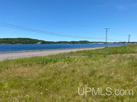 200 W Us 41, Negaunee, MI 49866