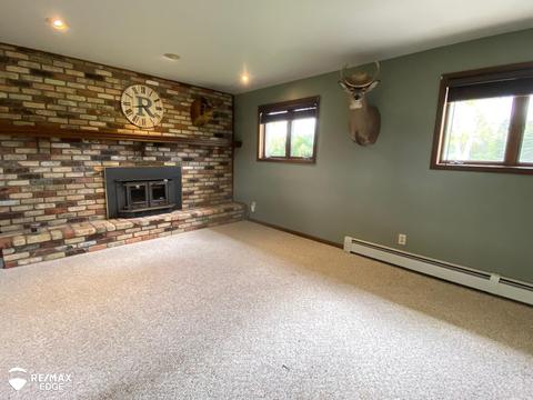 8177 Potter Rd, Davison, MI 48423 photo 17