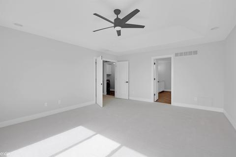 16851 Heron Ln, Macomb, MI 48044 photo 22