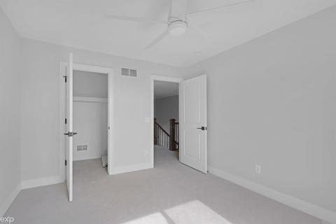 16851 Heron Ln, Macomb, MI 48044 photo 28