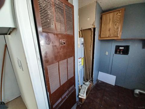 521 Tabor, Adrian, MI 49221 photo 12