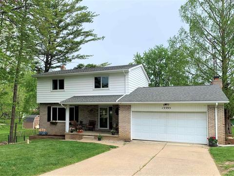 13395 Fenton, Fenton, MI 48430