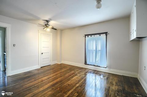 403 W 6th St, Flint, MI 48503 photo 26
