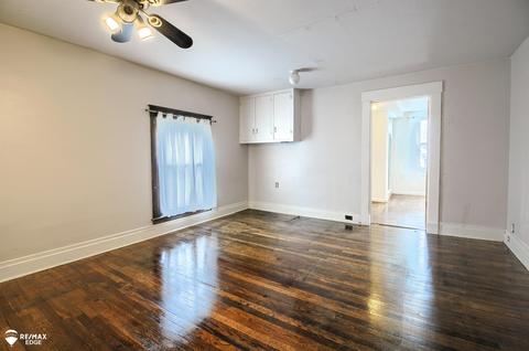 403 W 6th St, Flint, MI 48503 photo 25