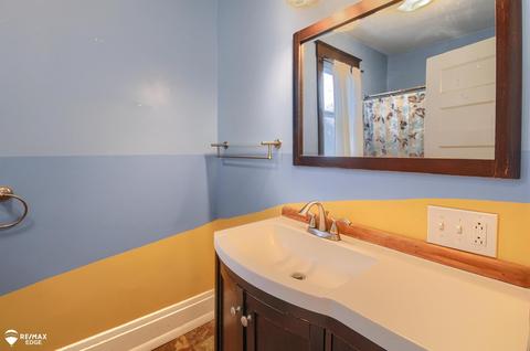 403 W 6th St, Flint, MI 48503 photo 33