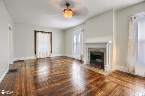 403 W 6th St, Flint, MI 48503 photo 7