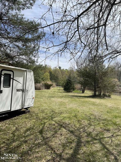 V/l Mayer, Casco, MI 48064 photo 8