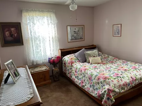 374 Clark, Gladwin, MI 48624 photo 5