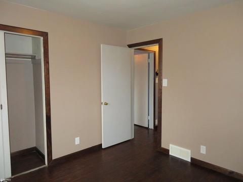 3401 Miller Rd, Flint, MI 48503 photo 12