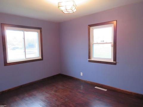 3401 Miller Rd, Flint, MI 48503 photo 9