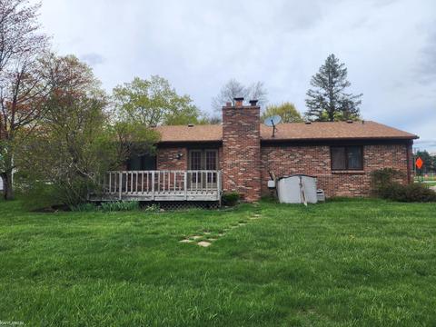 1809 Clinton Ave, Saint Clair, MI 48079 photo 5