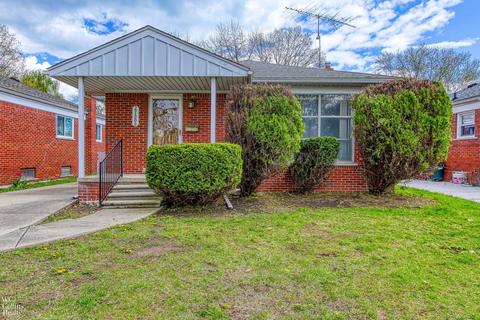 27808 Ruehle, Saint Clair Shores, MI 48081