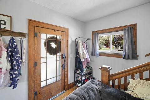 211 Park St, Adrian, MI 49221 photo 2