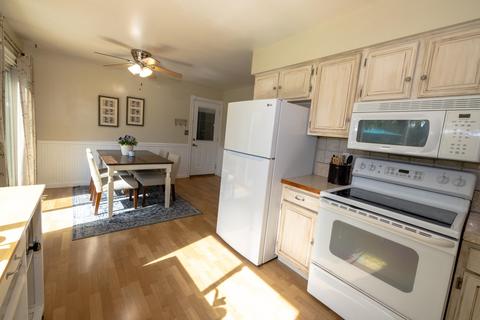 557 Spring, Flushing, MI 48433 photo 12