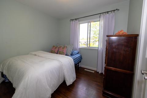 557 Spring, Flushing, MI 48433 photo 21