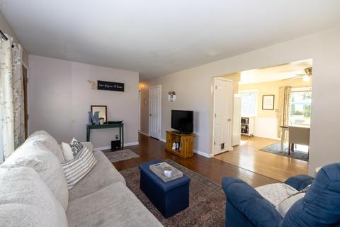 557 Spring, Flushing, MI 48433 photo 6
