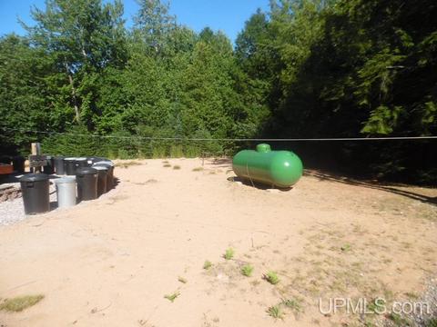 4518 12th, Escanaba, MI 49829 photo 17