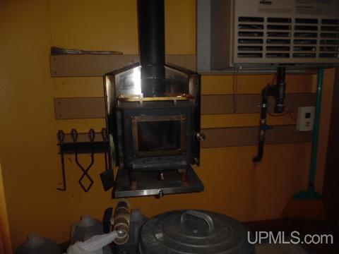4518 12th, Escanaba, MI 49829 photo 12