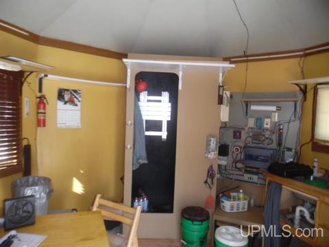 4518 12th, Escanaba, MI 49829 photo 6