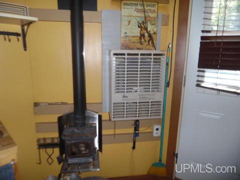 4518 12th, Escanaba, MI 49829 photo 11