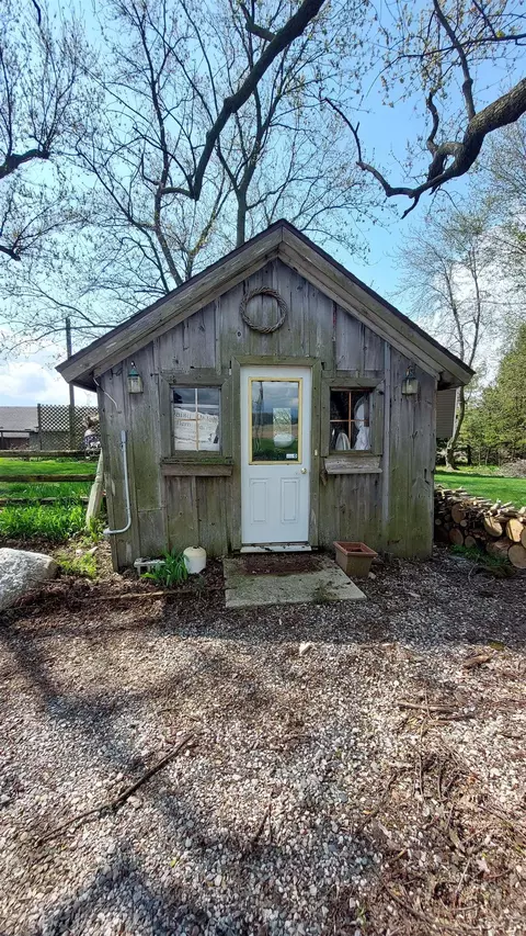 7665 Centennial Rd, Britton, MI 49229 photo 6