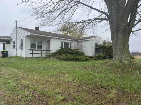 3050 N M18, Gladwin, MI 48624 photo 2