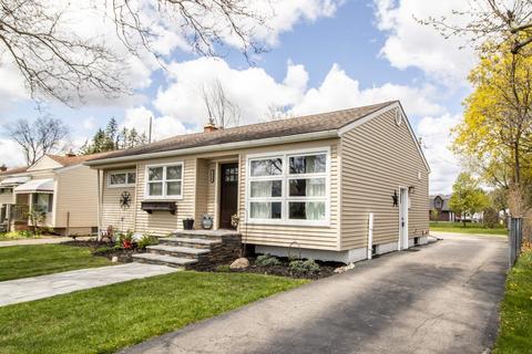 3829 Delaware Ave, Flint, MI 48506 photo 2