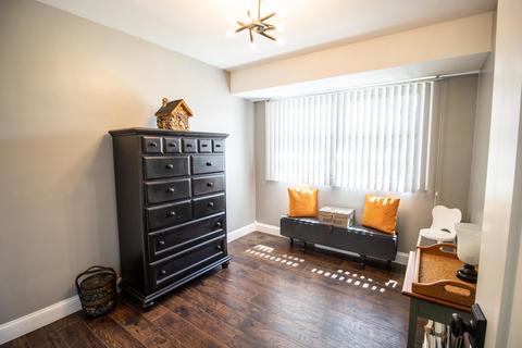 3829 Delaware Ave, Flint, MI 48506 photo 18