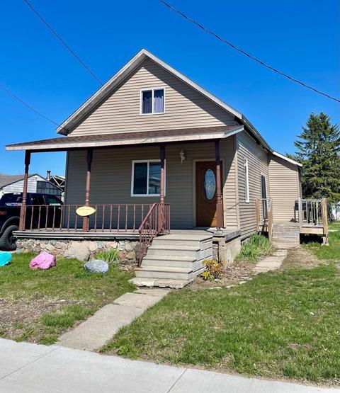 10705 Michigan, Posen, MI 49776