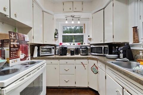 719 Copeman, Flint, MI 48504 photo 7