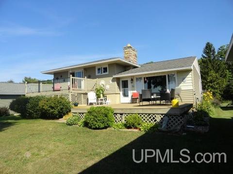 1478 Washington, Munising, MI 49862 photo 2