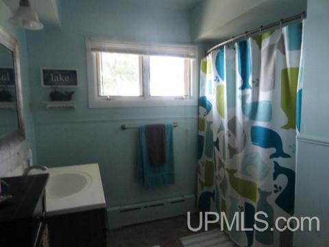 1478 Washington, Munising, MI 49862 photo 11