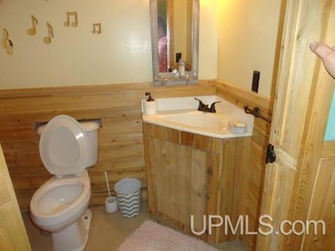 1478 Washington, Munising, MI 49862 photo 20
