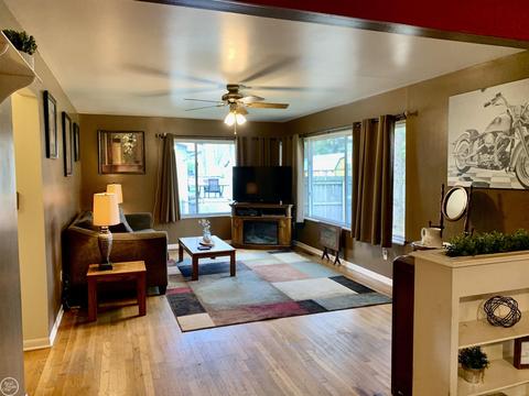 591 Market, Algonac, MI 48001 photo 5