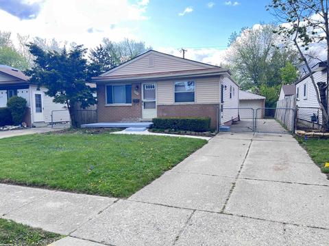 20555 Woodward, Clinton Township, MI 48035