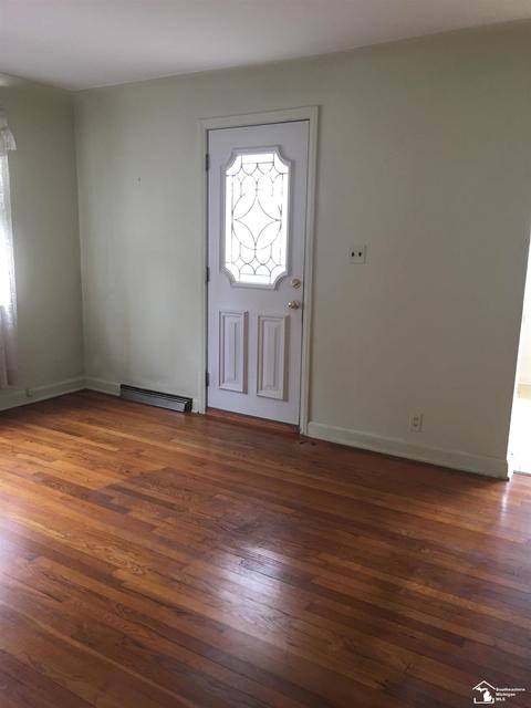 1238 Bentley, Monroe, MI 48162 photo 9
