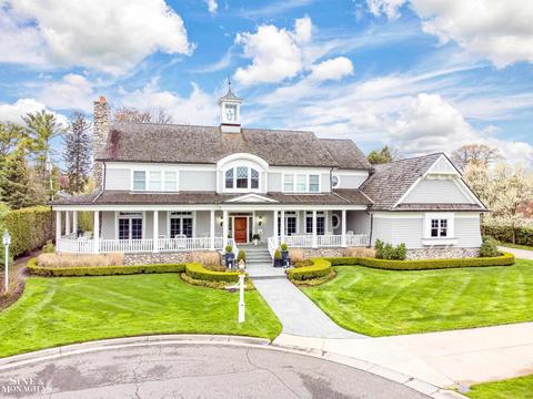 4 Cherryhurst Ln, Grosse Pointe Farms, MI 48236 photo 1