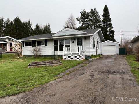 309 N Main, L'anse, MI 49946