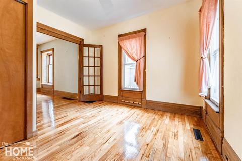411 E Williams St, Owosso, MI 48867 photo 11