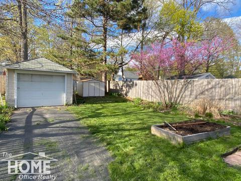 411 E Williams St, Owosso, MI 48867 photo 18