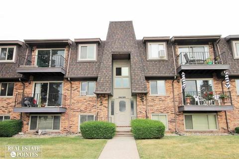 506 Riviera, Saint Clair Shores, MI 48080