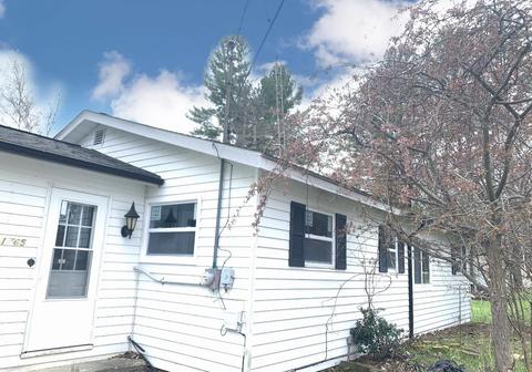 1265 Radov, Gladwin, MI 48624 photo 4